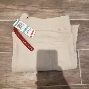 JM Collection Capris Pants